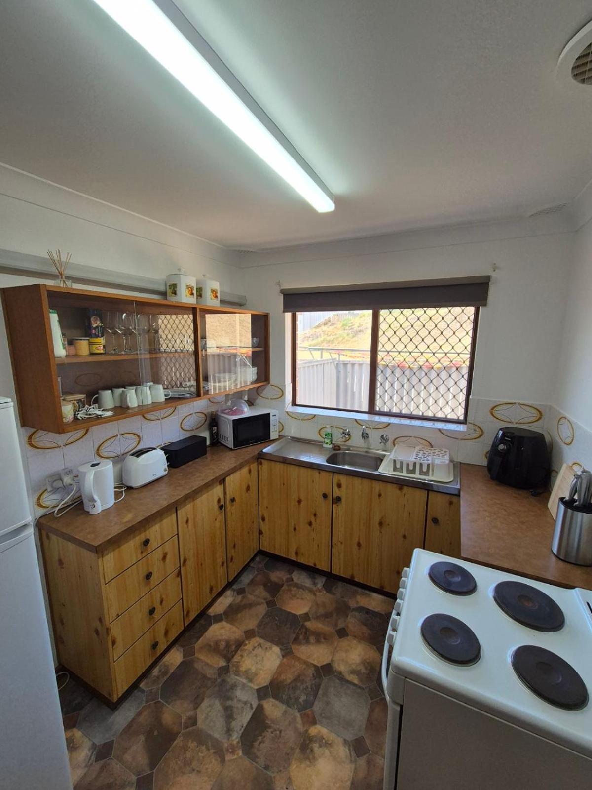 Champion Bay Beach Unit, With Own Carport, Geraldton Luaran gambar