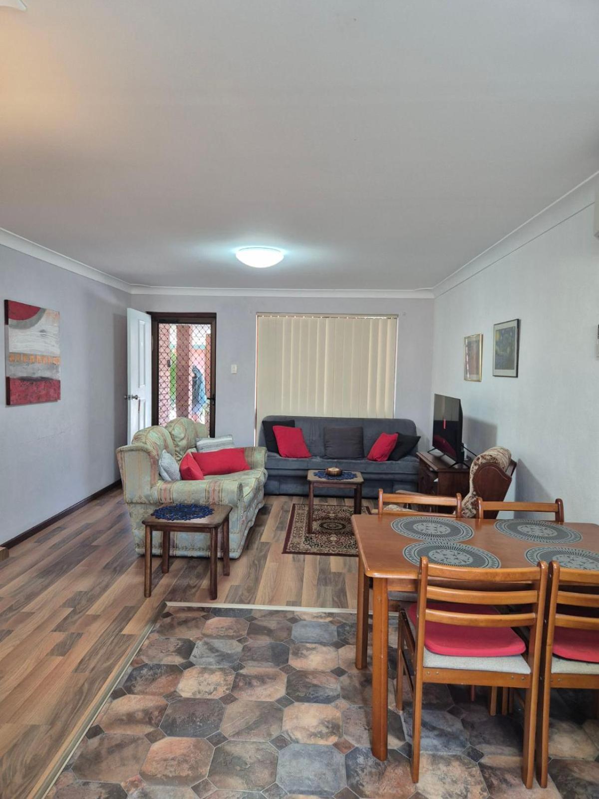 Champion Bay Beach Unit, With Own Carport, Geraldton Luaran gambar