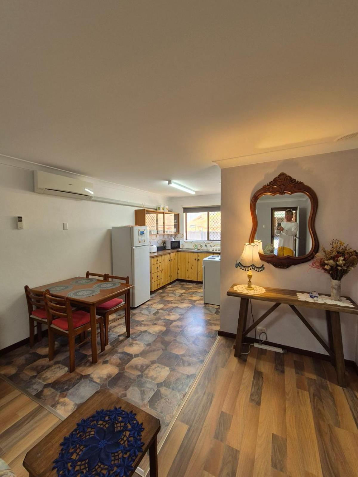Champion Bay Beach Unit, With Own Carport, Geraldton Luaran gambar
