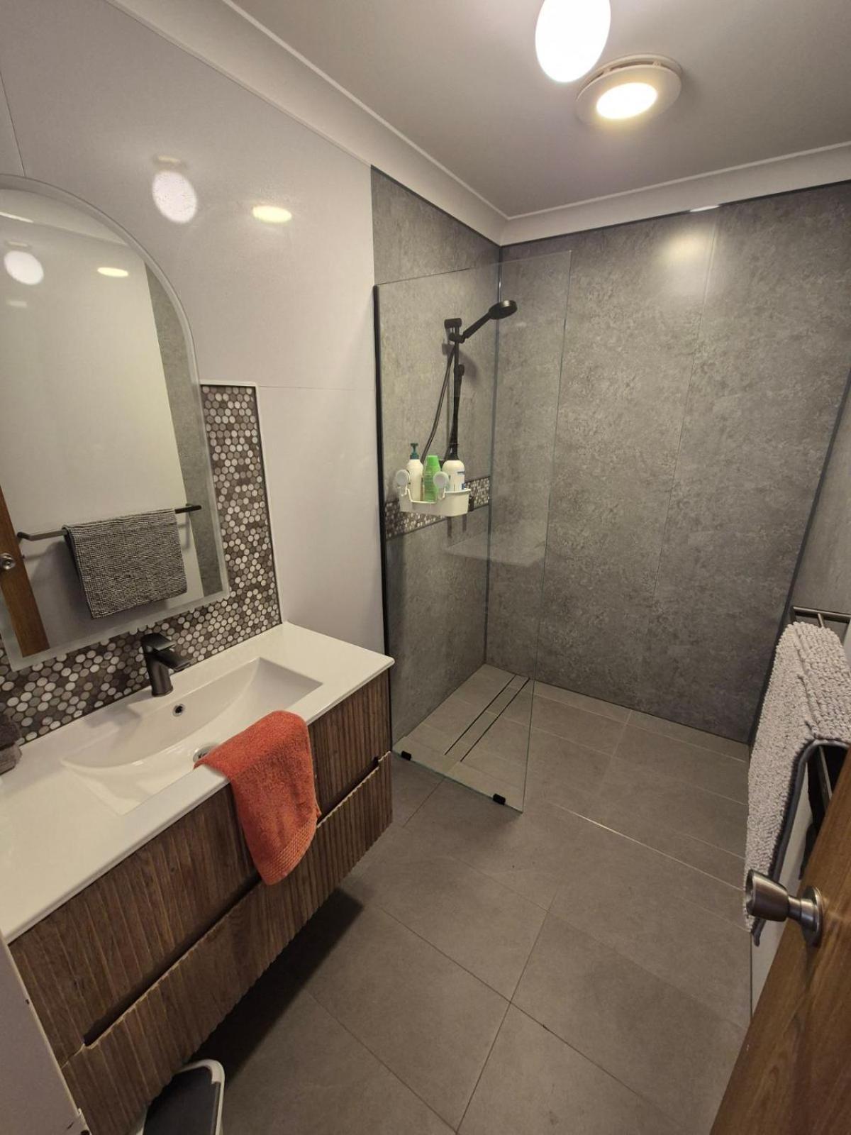 Champion Bay Beach Unit, With Own Carport, Geraldton Luaran gambar